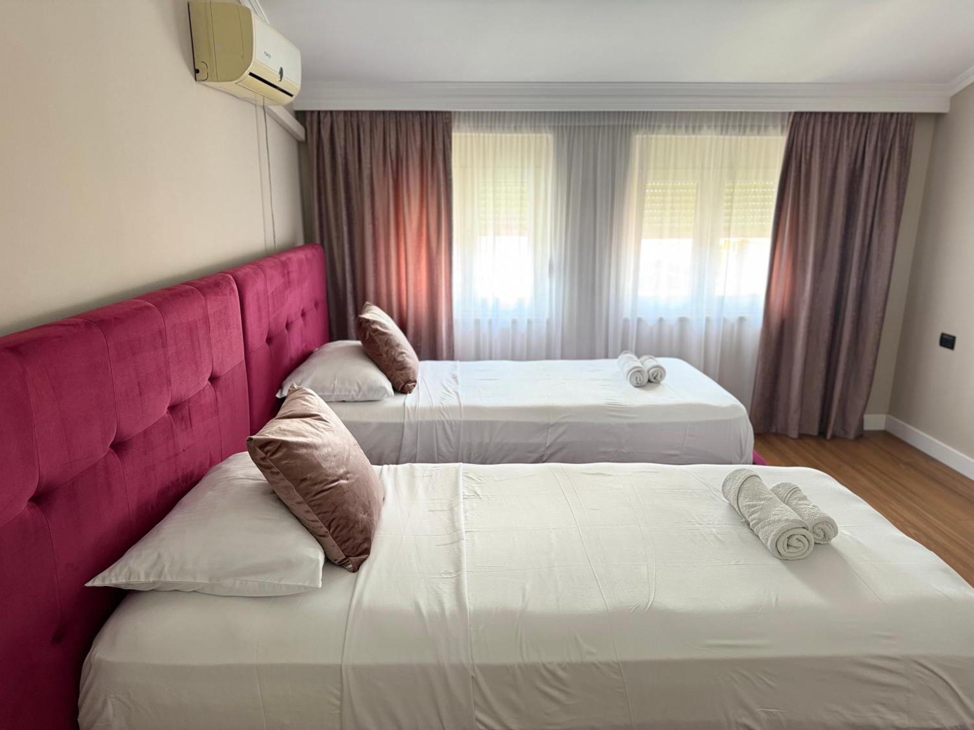Apartment Golden Dublex Tirana
