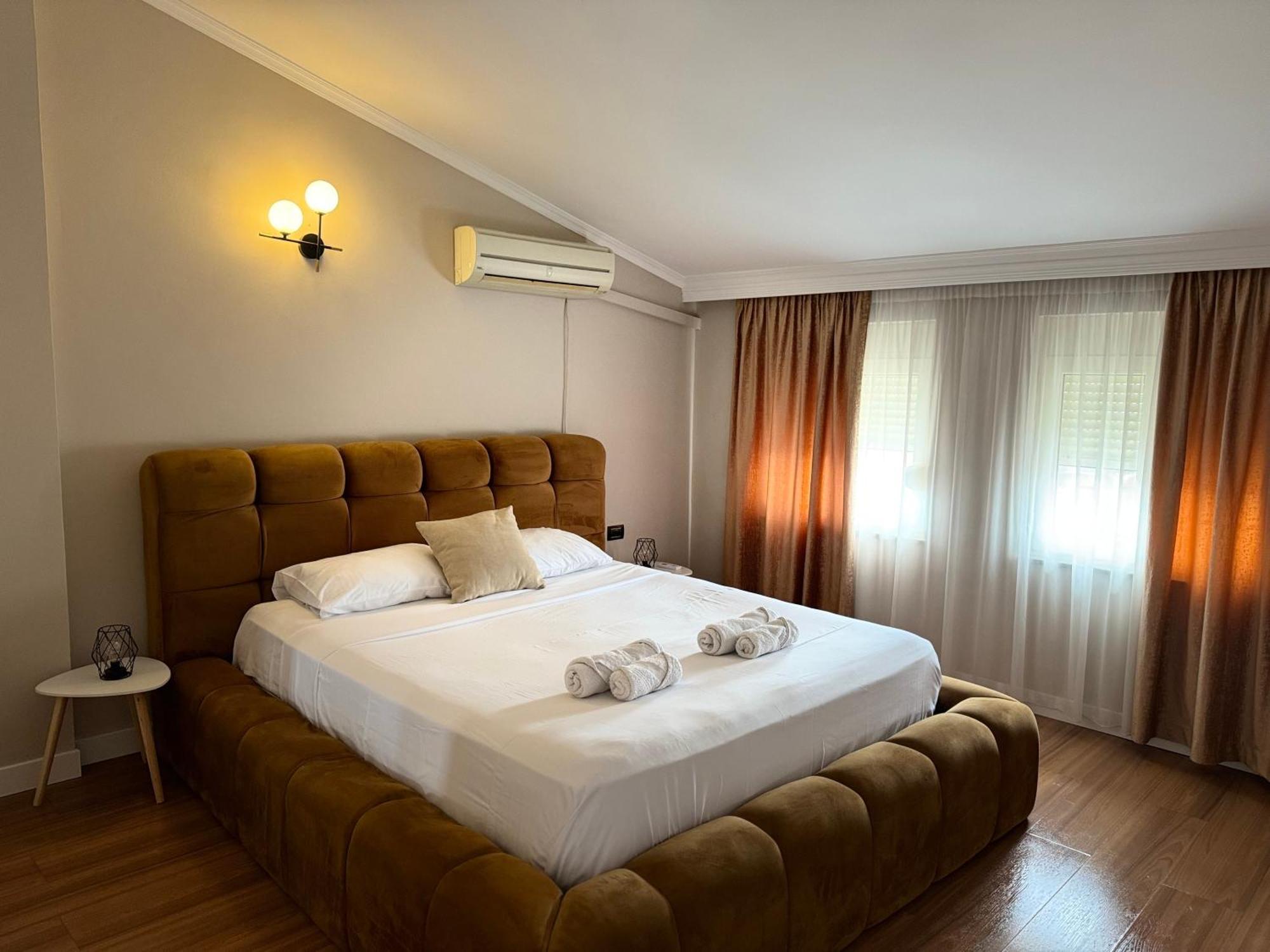 Golden Dublex Tirana
